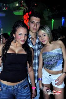 Foto 94 de Discoteca Prizma 26 noviembre 2011 en Prizma Discoteca Medellin, Medellín
