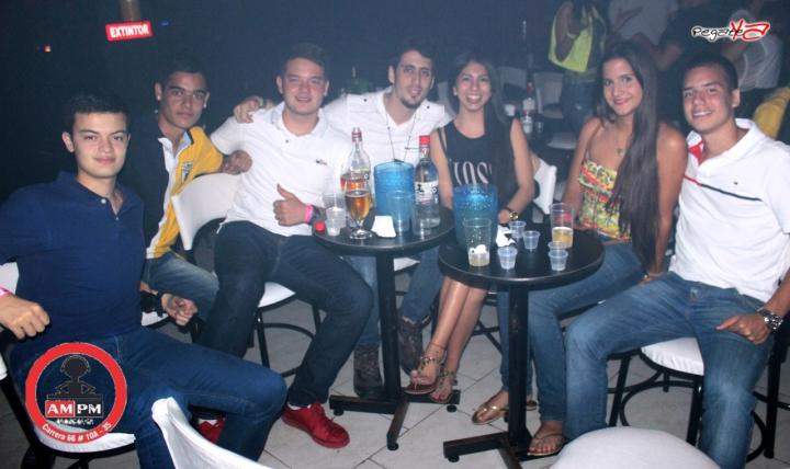 Foto 21 de Ampm Bar - Dic 6 y 13 del 2014 en Am / PM Bar - Cali, Cali