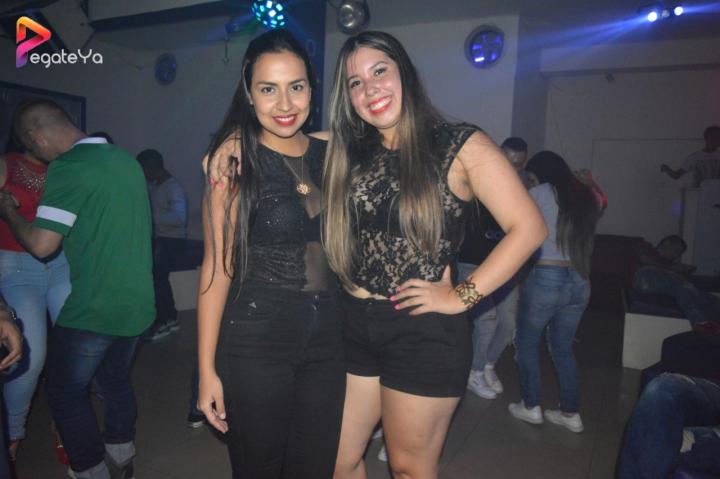 Foto 11 de Ahma Bar - 4to FDS Enero 2016 en Ahma Cali, Cali