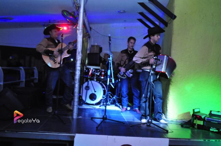Foto 1 de New York sábado 18 de abril 2015 en Discoteca New York Bucaramanga, Bucaramanga