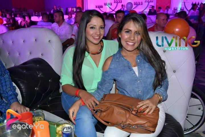 Foto 2 de Living - Charly Aponte en Living Night Club, Cali