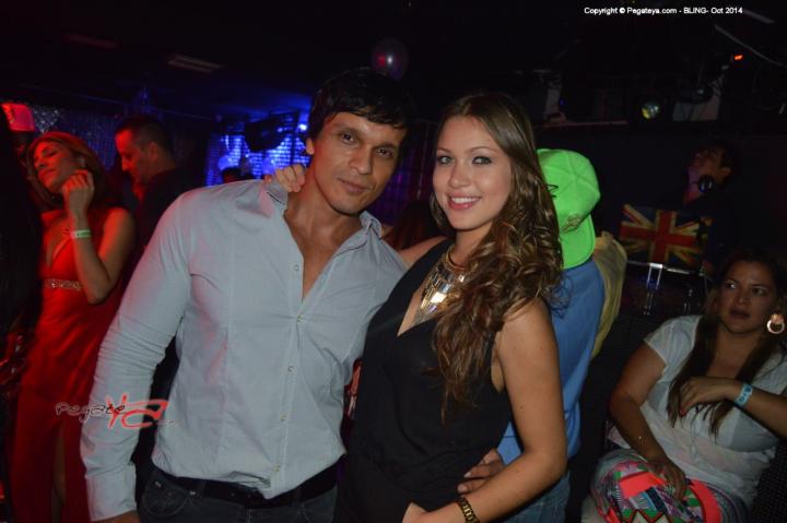 Foto 31 de Bling 24 y 25 de octubre de 2014 en Bar Bling Bucaramanga, Bucaramanga