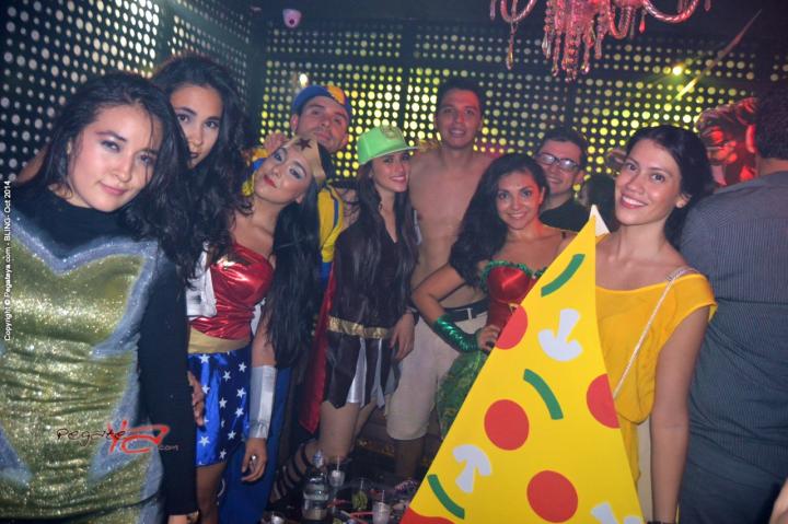 Foto 46 de Bling viernes 31 de octubre de 2014 en Bar Bling Bucaramanga, Bucaramanga