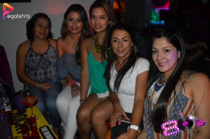 Foto 2 de Living 80´s - Inauguración en Living 80´s, Cali