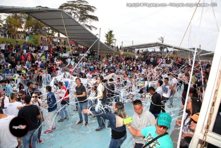 Foto 101 de TOMORROWLAKE Lago Calima en Fiestas Colombia, Medellín