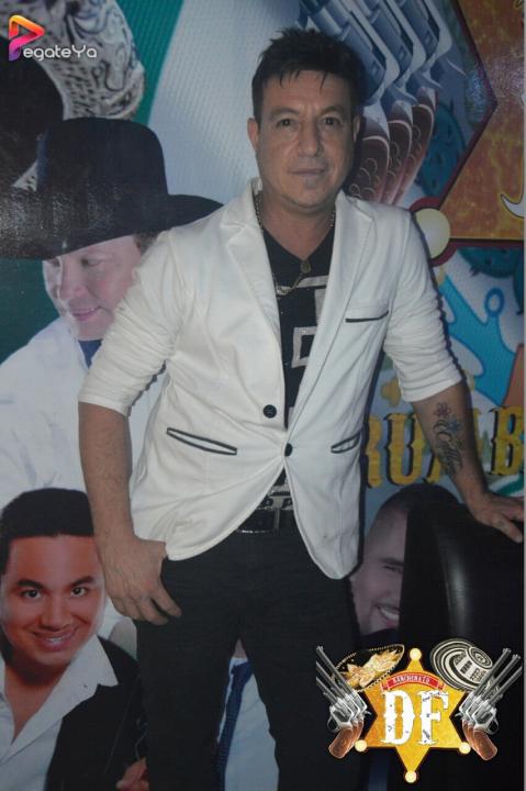 Foto 11 de EL DF - 1er FDS Junio 2017 en El DF Club Discoteca