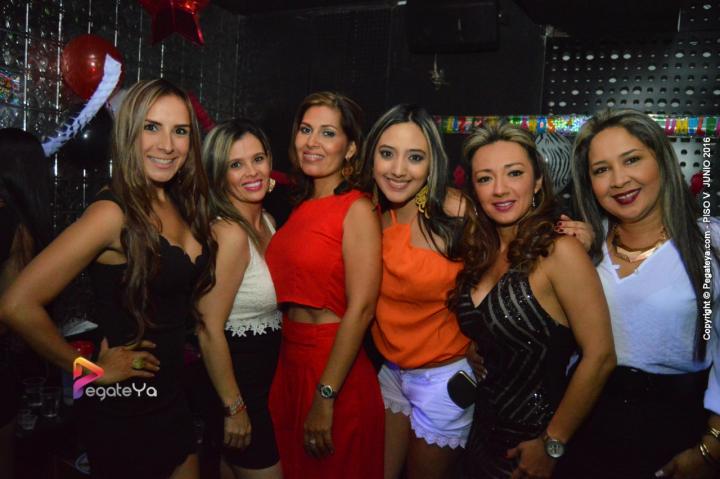Foto 26 de PISO V - 24 y 25 de junio de 2016 en Bar Piso V Bucaramanga, Bucaramanga