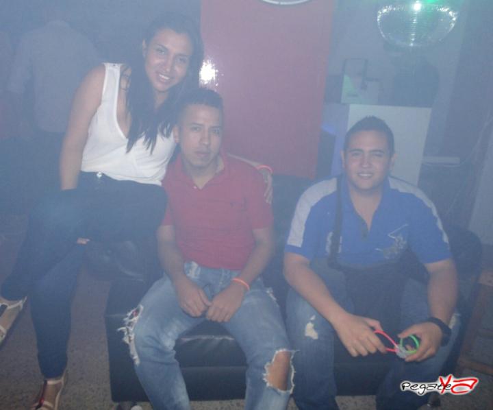 Foto 15 de nozomi club - amor y amistad en Nozomi Club, Cali