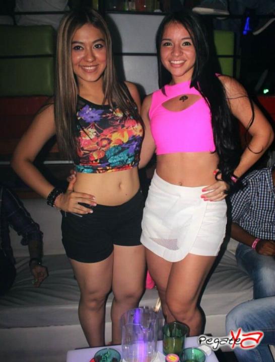 Foto 9 de Favela Amor y Amistad en Favela Club Menga, Cali