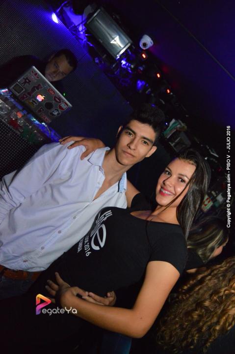 Foto 38 de PISO V - Viernes 15 de julio 2016 en Bar Piso V Bucaramanga, Bucaramanga