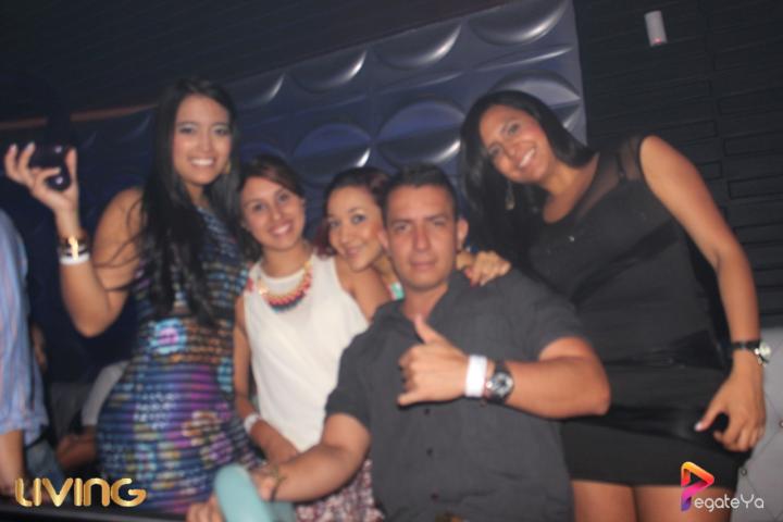 Foto 43 de Living - 2do FDS Mayo 2015 en Living Night Club, Cali