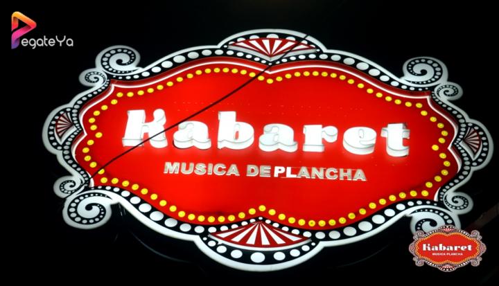 Foto 7 de Kabaret Bar - 1er FDS Agosto 2015 en Kabaret - Granada, Cali