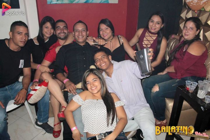 Foto 31 de Bailatino - 5to Fds Sept. 2017 en Bailatino - Bar, Cali