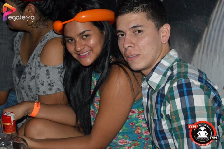 Foto 21 de Ampm Bar - AMOR & AMISTAD 2016 en Am / PM Bar - Cali, Cali