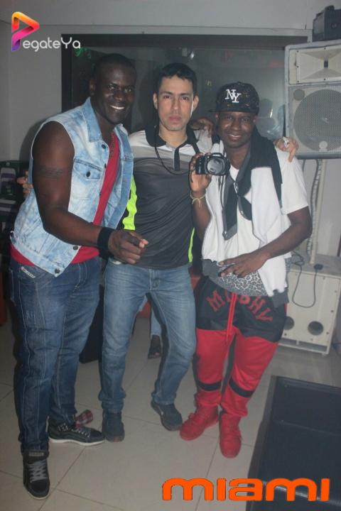 Foto 19 de Mami - 2do FDS Dic. 2015 en Miami Bar Cali, Cali