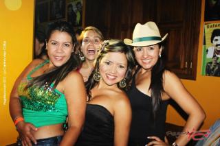 Foto 4 de Sabado 15 de Septiembre 2012 en El Viejo Chiflas Restaurante, Cali