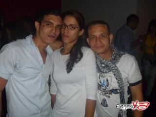 Foto 45 de Abril 28 y Mayo 5 en Babel / Barra Libre Cali, Cali