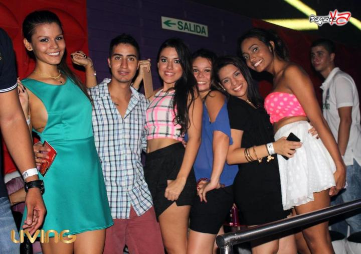 Foto 57 de Living Night Club - Sep 27 en Living Night Club, Cali