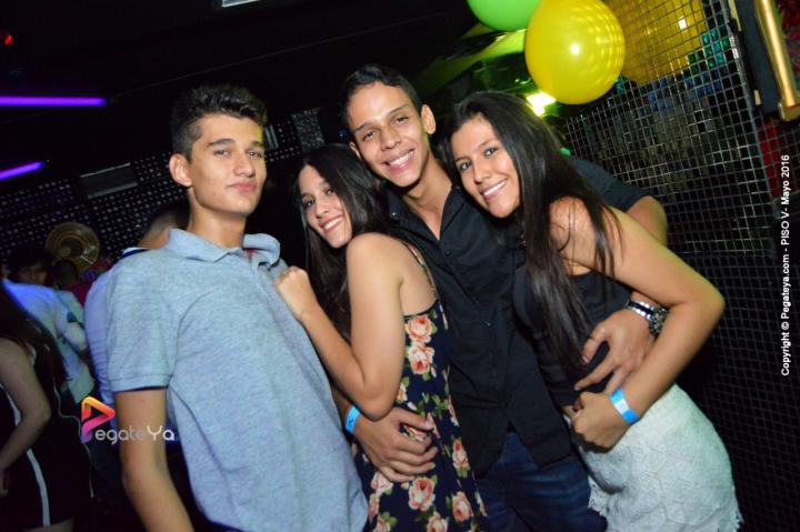 Foto 77 de PISO V - sabado 28 de mayo de 2016 en Bar Piso V Bucaramanga, Bucaramanga