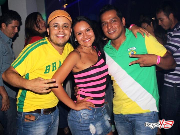 Foto 6 de Zambomba - Agosto 29 del 2014 en Club Zambomba, Cali