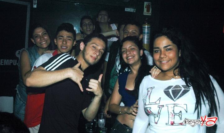 Foto 14 de Ampm Bar - Sept 6 2014 en Am / PM Bar - Cali, Cali