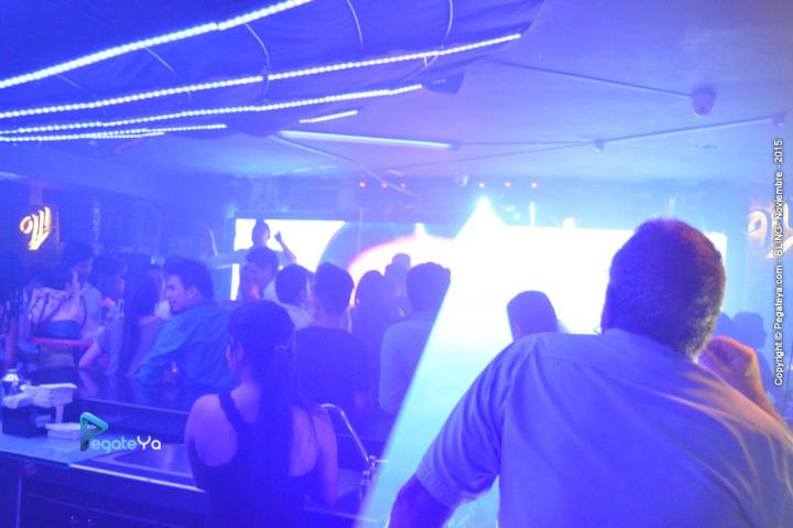Foto 78 de BLING - sabado 28 Nov 2015 en Bar Bling Bucaramanga, Bucaramanga