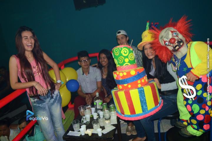 Foto 43 de El Manicomio sábado 22 de agosto 2015 en Discoteca El Manicomio Bucaramanga, Bucaramanga