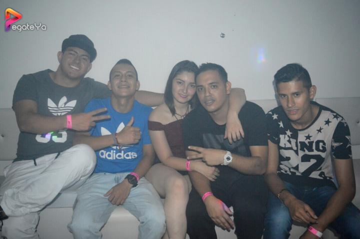 Foto 9 de Yare Disco Club - 1er FDS Junio 2017 en Yare Disco Club, Cali