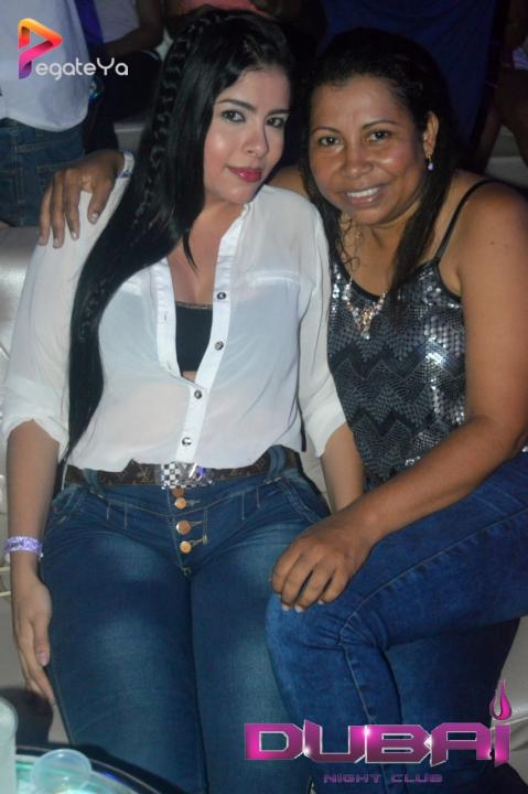 Foto 7 de Dubai Night Club - Feria. 2015 en Dubai Night Club