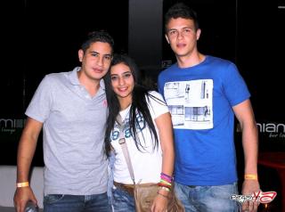 Foto 5 de Diciembre 07 del 2013 en Miami Bar Cali, Cali