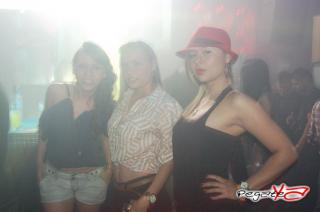 Foto 30 de The End 01 de Junio 2012 en THE END Discoteca Medellin, Medellín