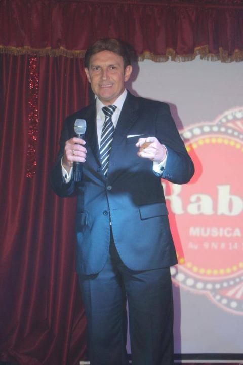 Foto 2 de Kabaret - Agosto 01 del 2014 en Kabaret - Granada, Cali