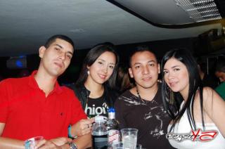 Foto 27 de Karma 4 Mayo de 2012 en Discoteca Karma Medellin, Medellín