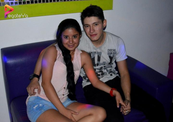 Foto 6 de Colors Drink - 4to FDS Mayo 2015 en Colors Drink, Cali