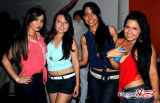 Foto 37 de Junio 15 del 2o13 en Babel / Barra Libre Cali, Cali
