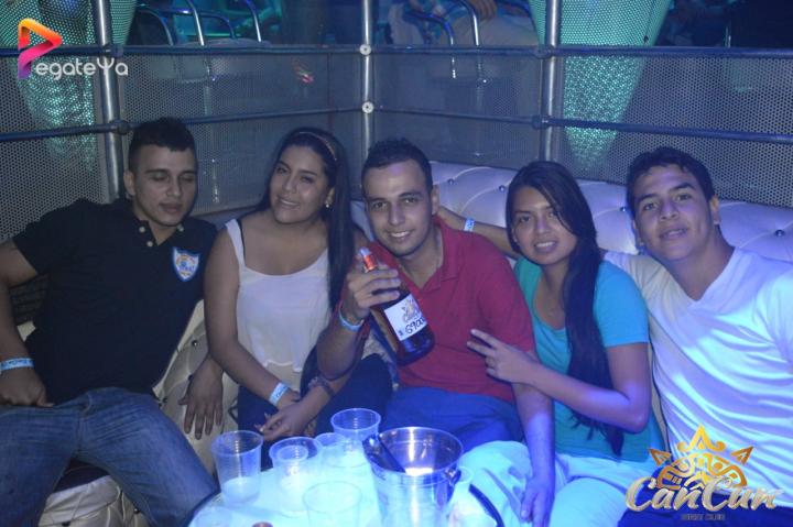 Foto 25 de Cancun Night Club - 2do FDS Dic. 2015 en Cancun Night Club