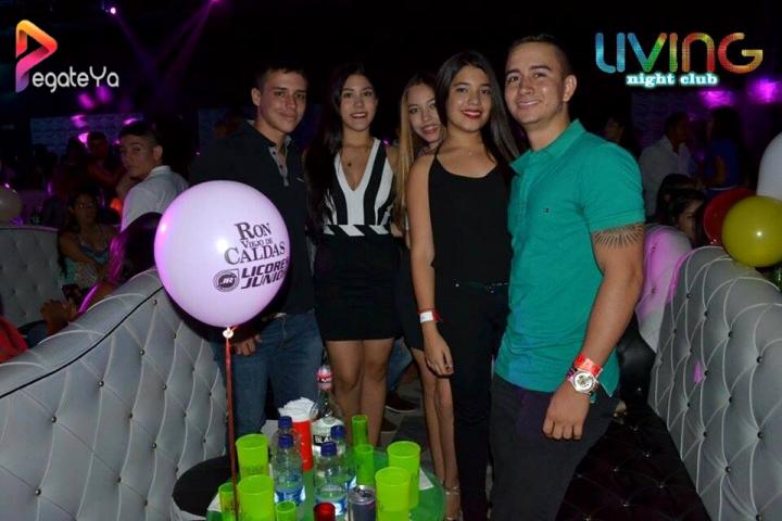 Foto 15 de Living Night Club - 2do fds Abril 2016 en Living Night Club, Cali