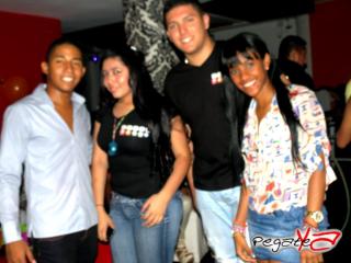 Foto 28 de Abril 6 del 2013 en Babel / Barra Libre Cali, Cali