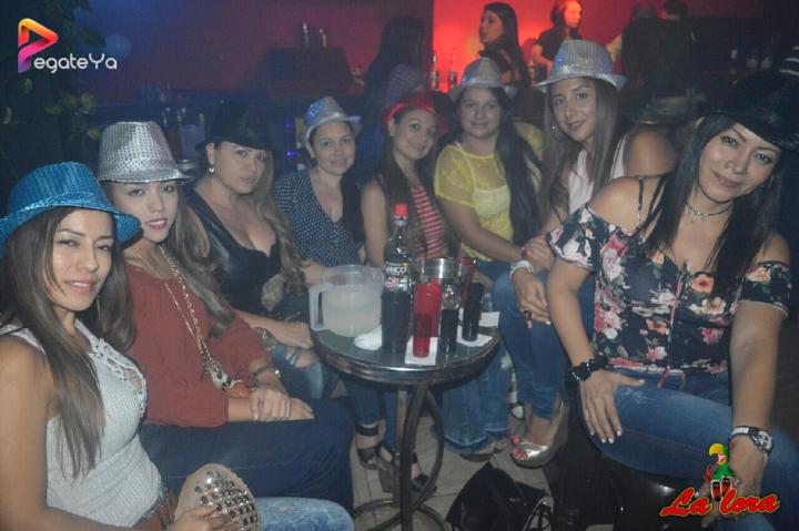 Foto 33 de La Lora - 3er Fds Febrero 2017 en La Lora Bar, Cali