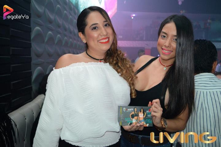 Foto 82 de Living - 1er & 2do Fds Octubre 2016 en Living Night Club, Cali