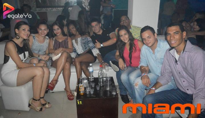 Foto 26 de Miami Bar - Hallowen 2016 en Miami Bar Cali, Cali