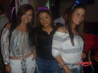 Foto 44 de Marzo 17 del 2012 en Zalez Bar Karaoke Cali, Cali