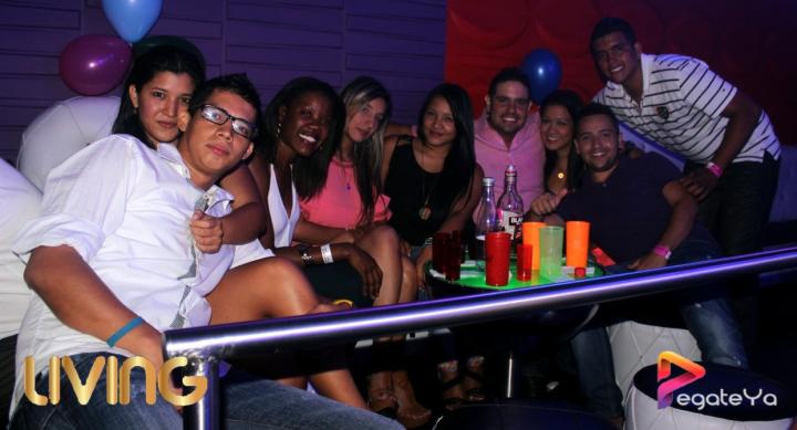 Foto 54 de Living - Enero 17 y 24 del 2015 en Living Night Club, Cali