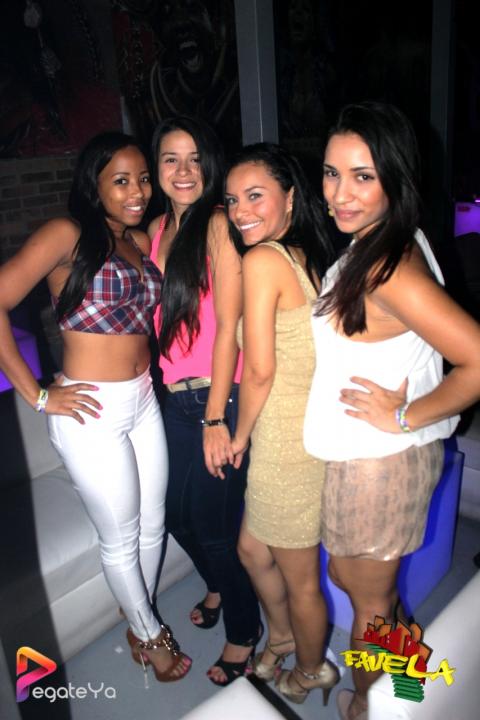 Foto 3 de Favela - 2do FDS Mayo 2015 en Favela Club Menga, Cali
