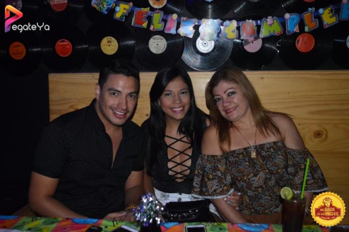 Foto 4 de Fonda Mi Dios Se Lo Pague - 05-03-16 en Fonda Mi Dios Se Lo Pague, Cali