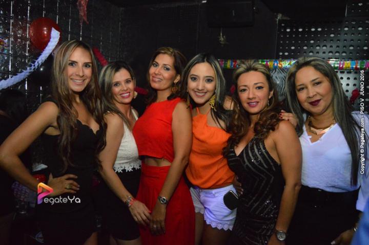 Foto 27 de PISO V - 24 y 25 de junio de 2016 en Bar Piso V Bucaramanga, Bucaramanga