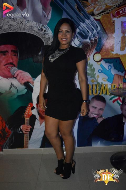 Foto 2 de El DF Club - Amor & Amistad 2016 en El DF Club Discoteca