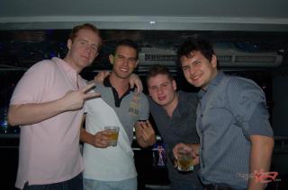 Foto 34 de Discoteca Luxury 6 de Octubre en Discoteca Luxury Medellin, Medellín
