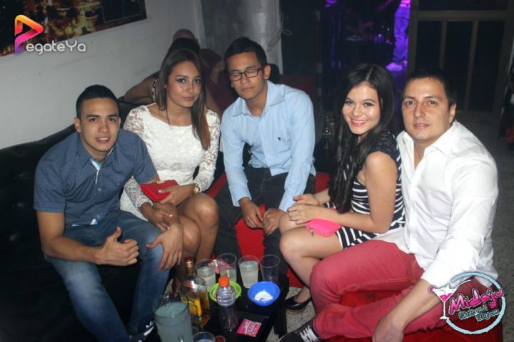 Foto 6 de Midaju - 4to FDS Sept 2015 en Midaju Bar