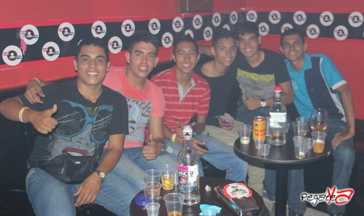 Foto 33 de Ampm Bar - Julio 19 del 2014 en Am / PM Bar - Cali, Cali